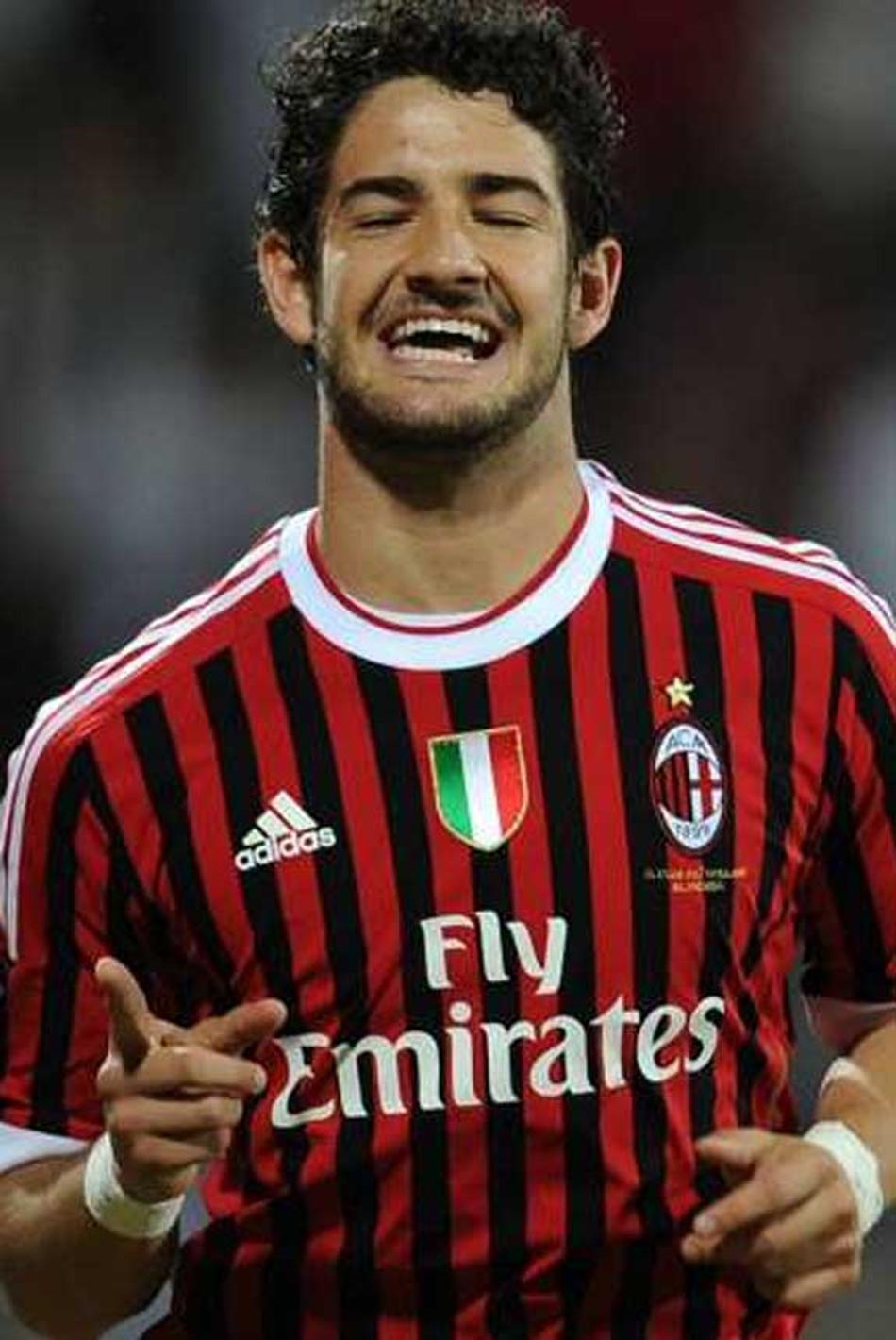 Pato revela passagem épica com Ronaldo Fenômeno e Kaká no Milan