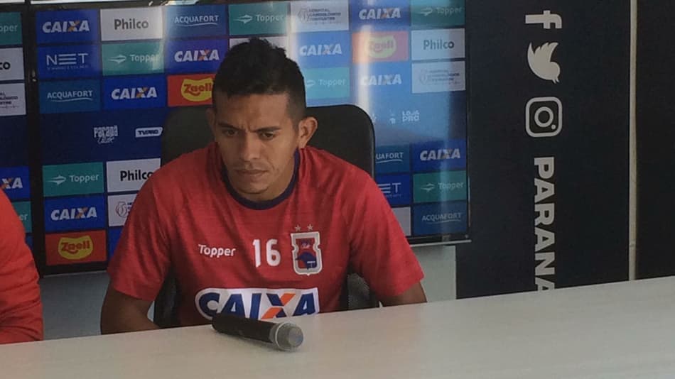 Recuperados de lesão, laterais Junior e Igor retornam ao Paraná