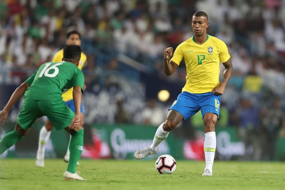 De volta à Seleção, Walace projeta futuro com Tite, fala de proposta do Flamengo e passagem no Hamburgo