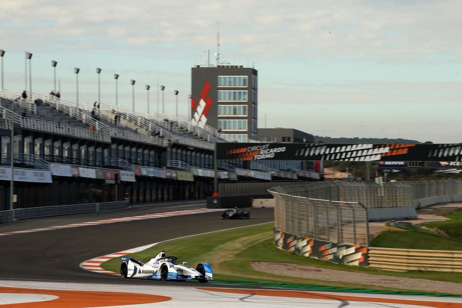 Alexander Sims é o mais rápido no primeiro dia de testes da FE em Valência; Lucas di Grassi e Felipe Massa no top 10