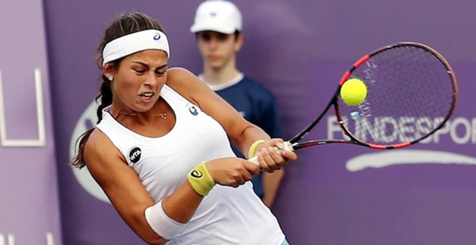 Carol Meligeni cai nas quartas de final após rodada dupla na Itália