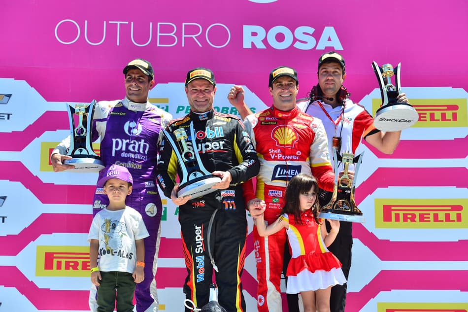 STOCK CAR: Rubens Barrichello vence corrida 1 em Londrina