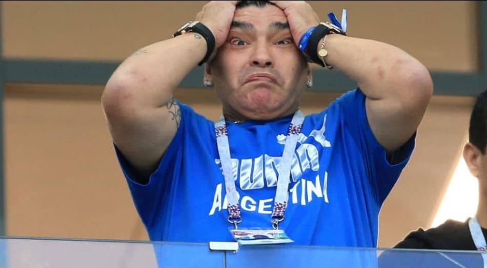 Inacreditável! Torcida da Argentina quer levar o coração de Maradona para a Copa do Mundo