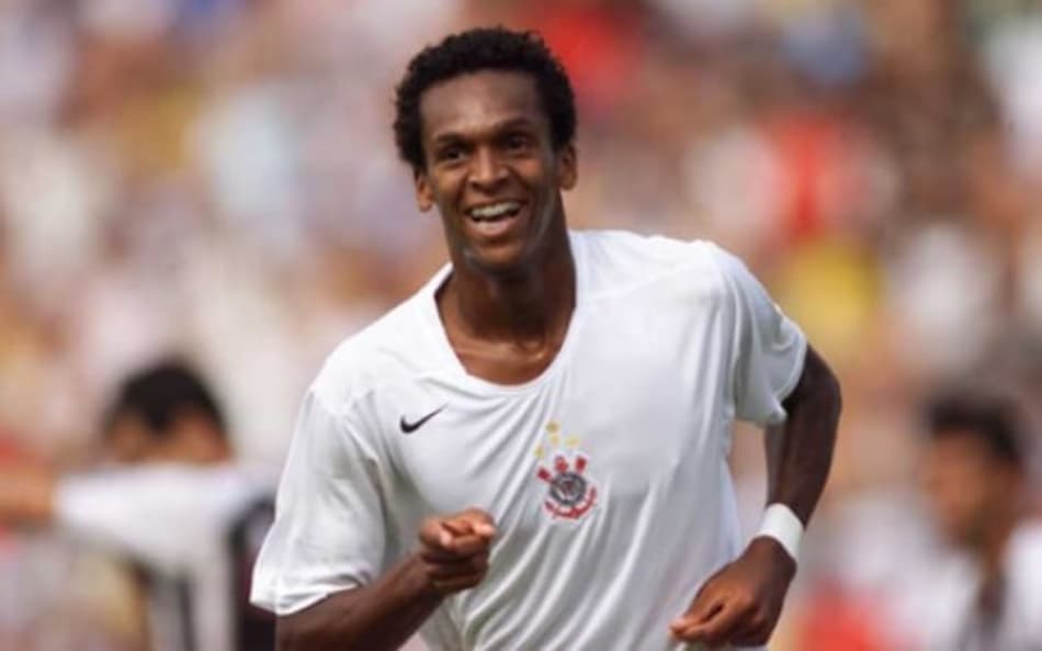 Por onde anda Jô, ex-Corinthians, Internacional e Atlético-MG
