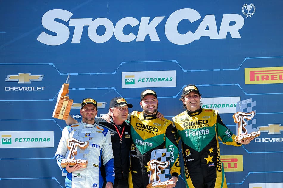 ENQUETE: Daniel Serra ou Felipe Fraga? Quem será o campeão da Stock Car 2018?