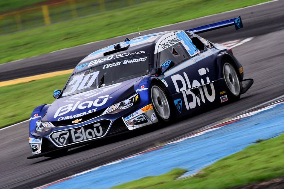Quebras idênticas nos carros de Khodair e Ramos tiram pódio da Blau Motorsport