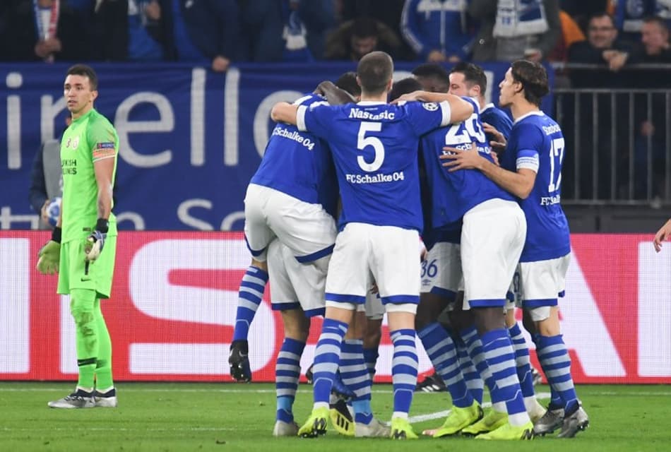 Burgstaller é peça-chave, e Schalke supera Galatasaray na Champions