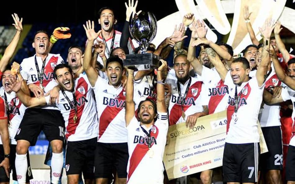 Relembre um título marcante do River Plate diante do Boca Juniors