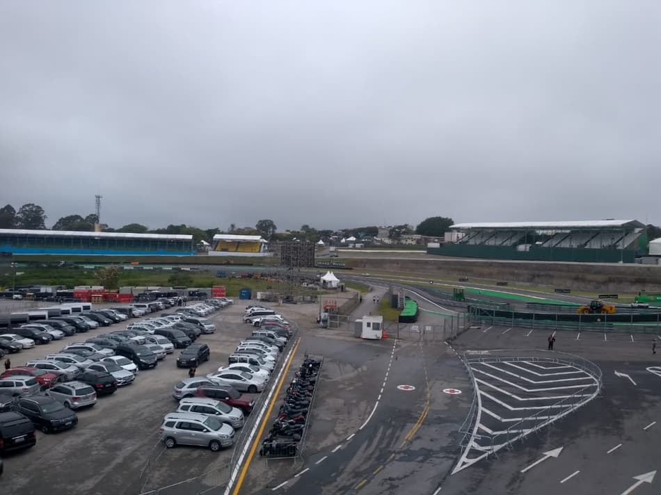 Chuva deve marcar o fim de semana do GP do Brasil