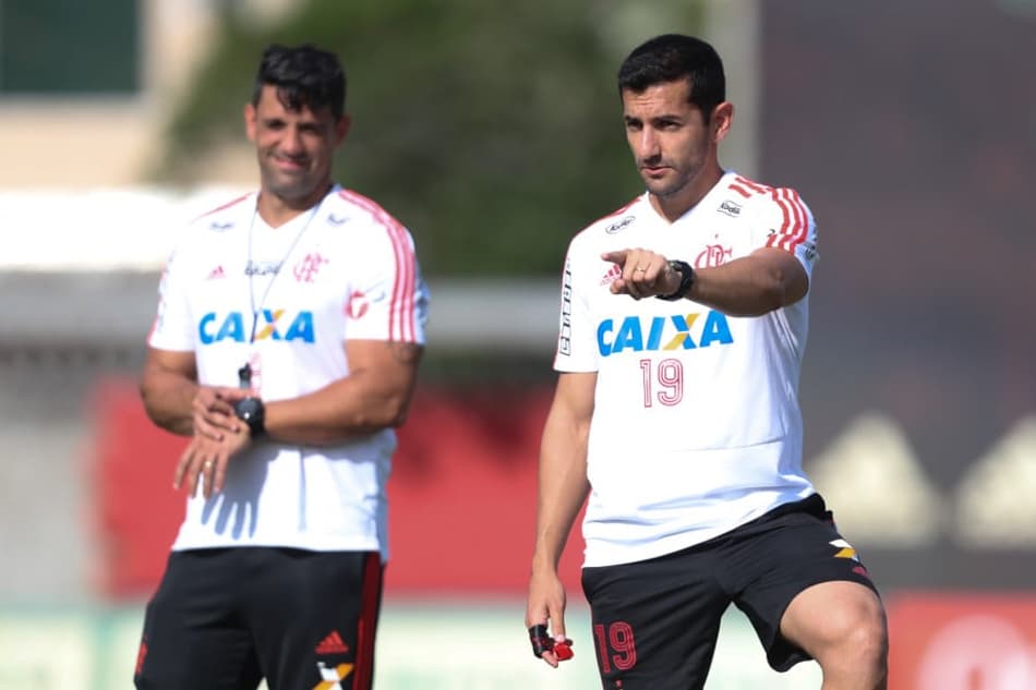 Diogo Linhares e Leonardo Porto - Preparador físico e auxiliar técnico do Flamengo