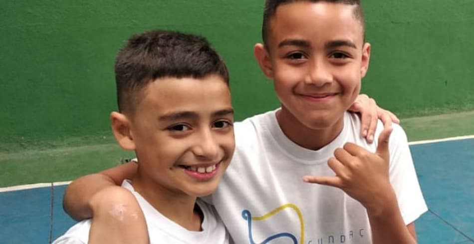 Alunos da Fundação Gol de Letra disputam a Liga Tênis 10 no Tijuca Tênis Clube