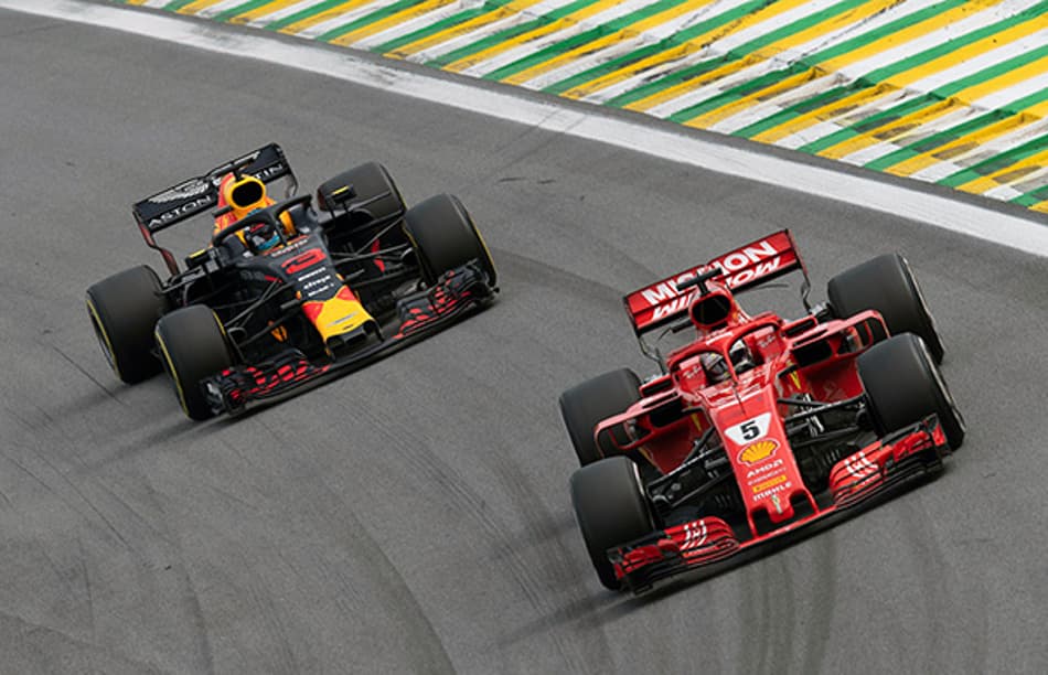 Ricciardo feliz com a corrida, mas desapontado por ter ficado fora do pódio no Brasil