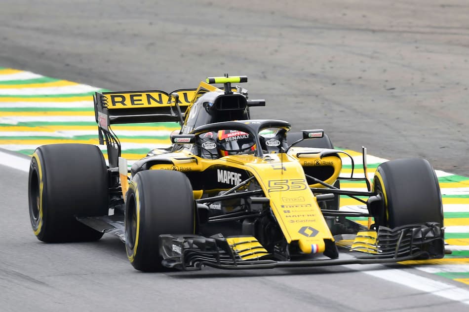 Fora da zona de pontuação, Renault teve fim de semana complicado no Brasil