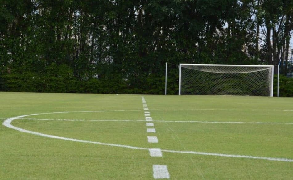 André Jardine altera campo do CT e faz novo treino no São Paulo