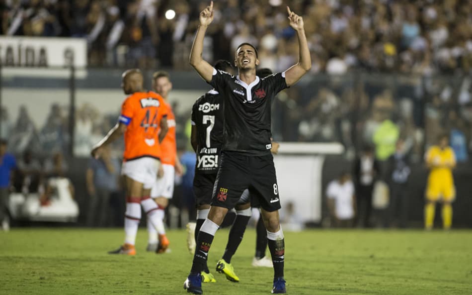 Thiago Galhardo vê a força da torcida do Vasco como aliada na reta final