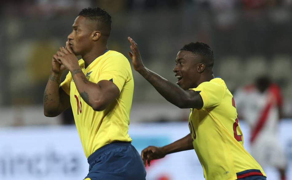 "Valencias" do Equador dão vitória a Tri sobre Peru em Lima