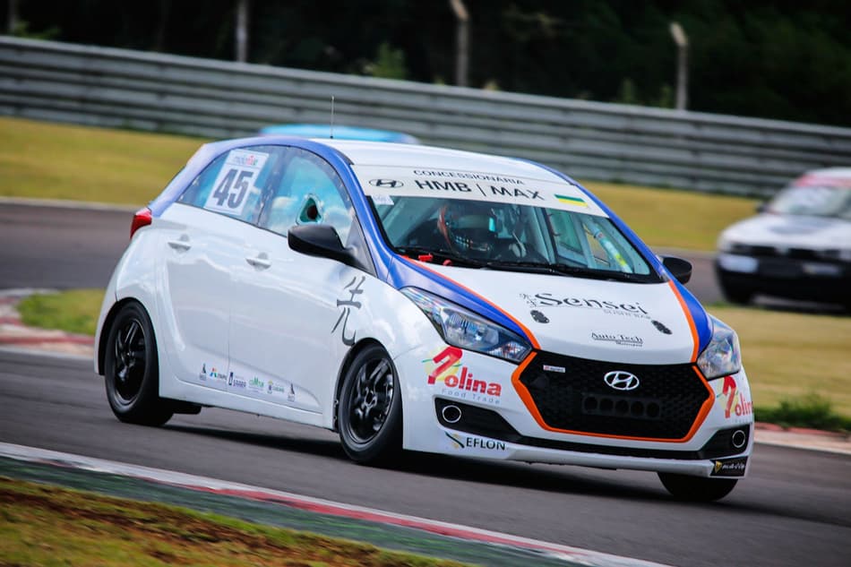 Cascavel de Ouro: Hyundai HB20 é o carro mais rápido dos treinos livres