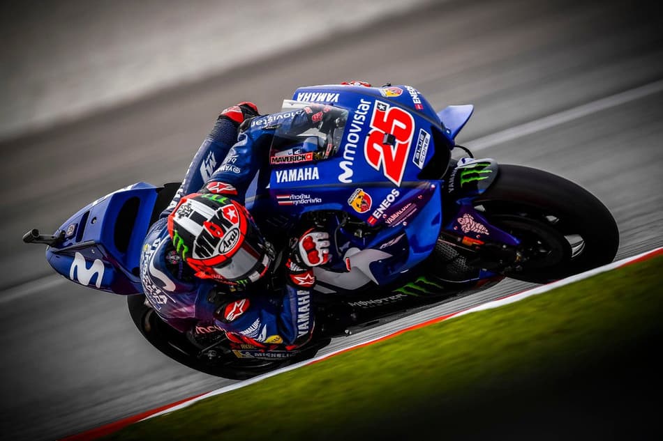 Maverick Vinales garante a pole para a decisão da MotoGP em Valência