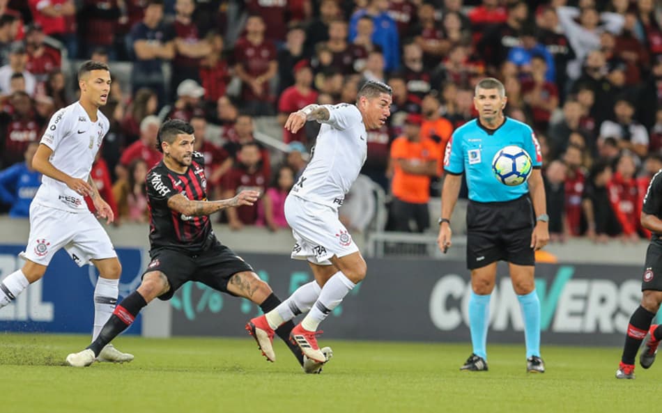 Apostas: Na Arena da Baixada, Corinthians é azarão. Veja cotações!