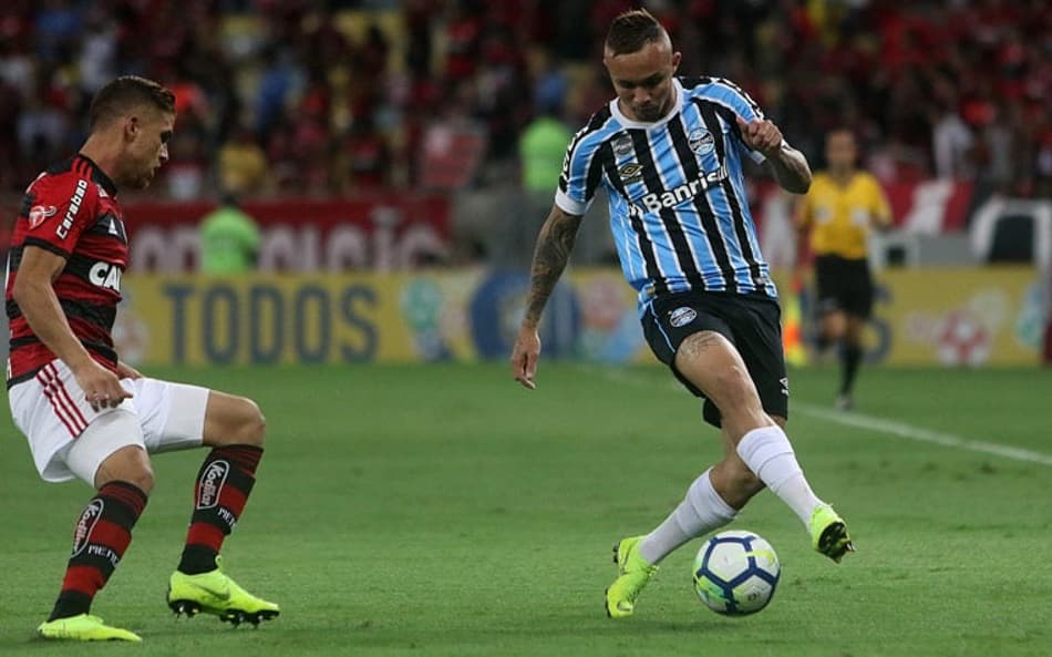 ATUAÇÕES: Everton e Jean Pyerre se salvam em derrota do Grêmio