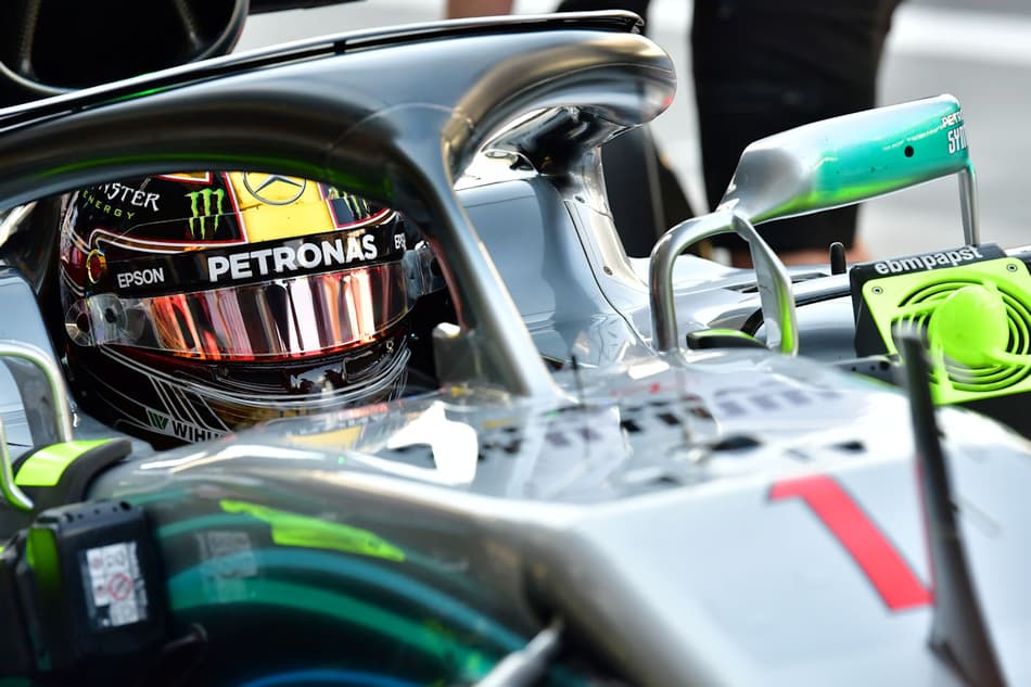 Hamilton: Foco será manter os “novatos” atrás durante toda a temporada