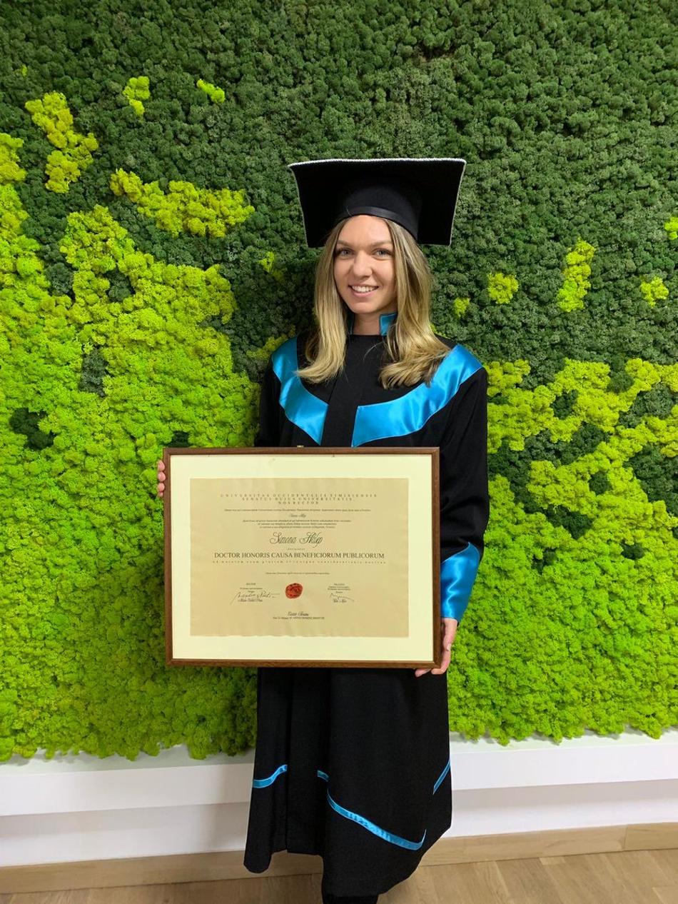Halep recebe título de Honoris Causa pela universidade de Timișoara