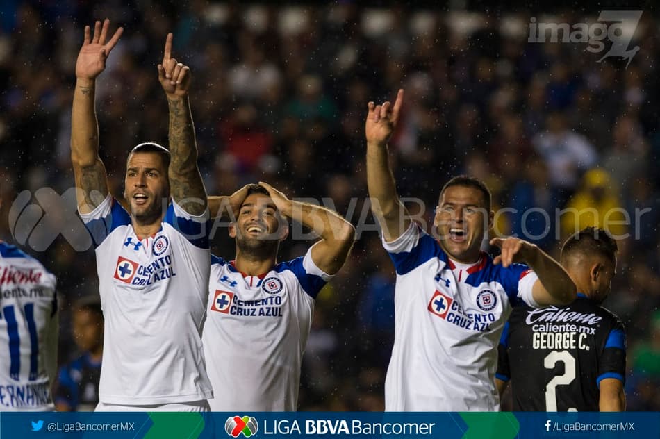Cruz Azul abre mata-mata da Liga MX com vitória fora de casa