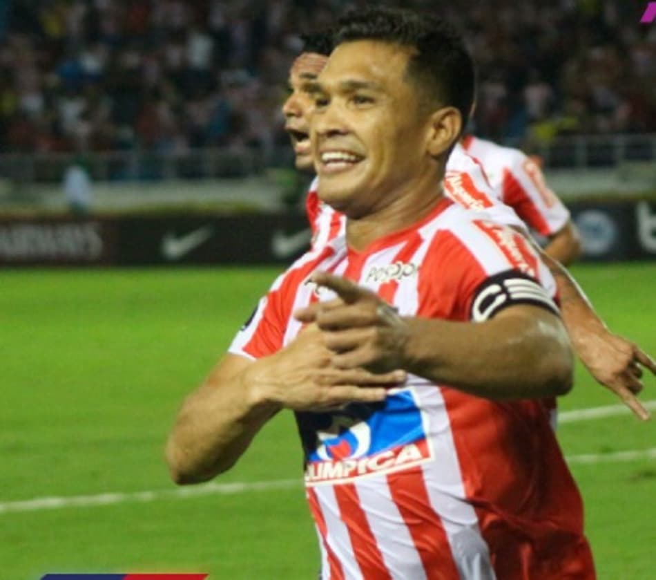 Junior Barranquilla bate Santa Fe e está na final da Sul-Americana