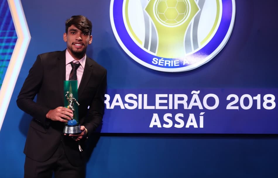 Paquetá lamenta falta de títulos, mas diz que Flamengo irá engrenar após primeira conquista