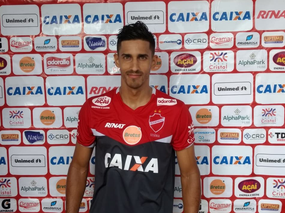 Em meio a reformulação no elenco, Coritiba já busca no mercado novos reforços