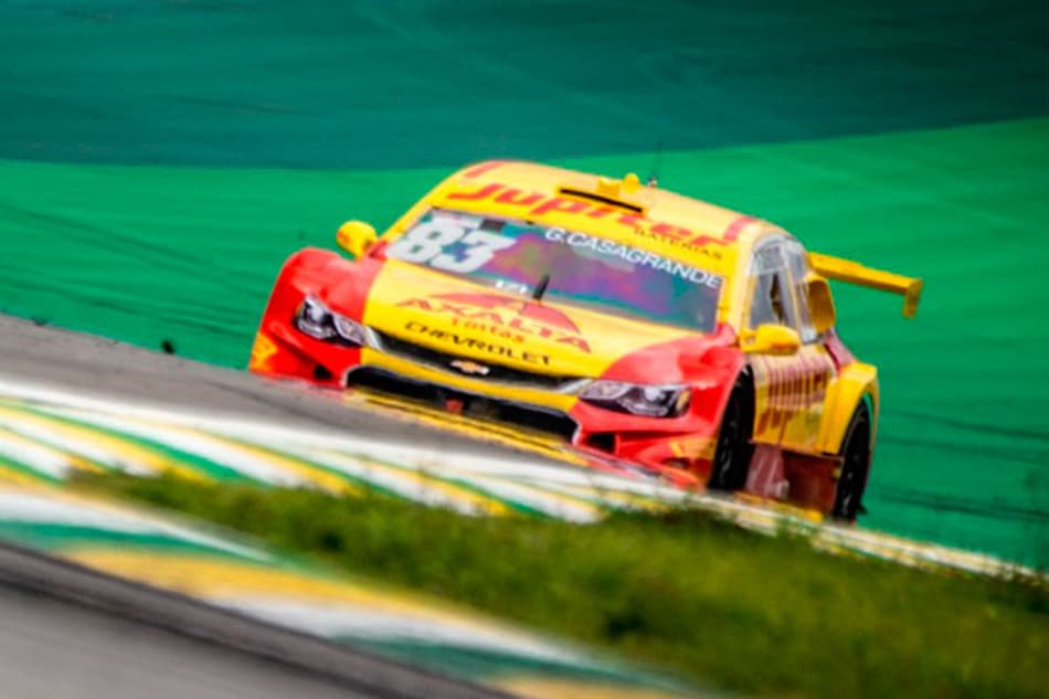Casagrande larga em 6º na final da Stock Car