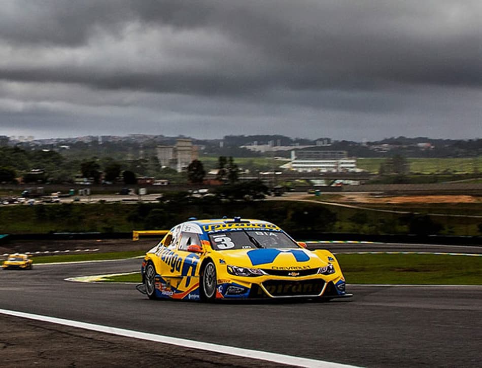 Stock Car: Bia Figueiredo vai ao Q2 na última prova do ano