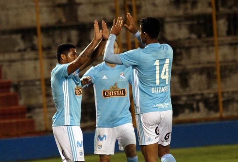 Sporting Cristal e Alianza começam a decidir o título peruano