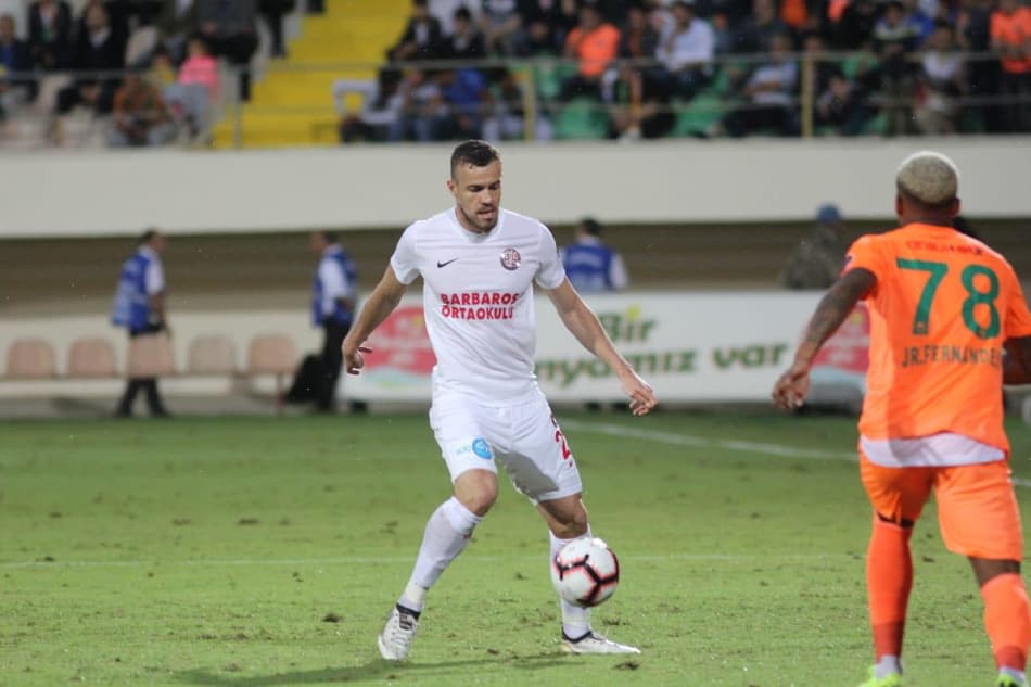 Chico comemora boa fase pessoal e da equipe no Campeonato Turco