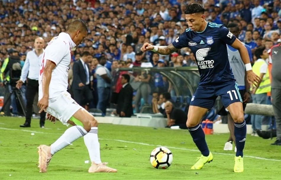 Emelec e LDU, no primeiro jogo da final, empatam em Guayaquil