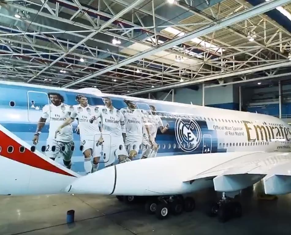 Real ganha pintura personalizada em avião que levará equipe ao Mundial