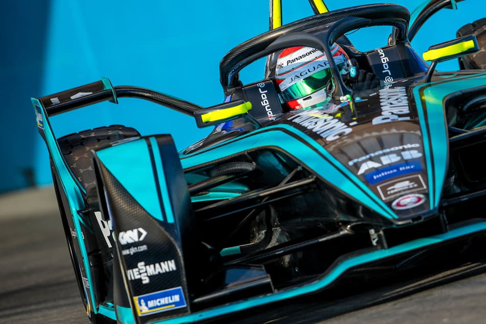Nelsinho Piquet escala pelotão e pontua na primeiro ePrix da temporada 2018/2019 da F-E