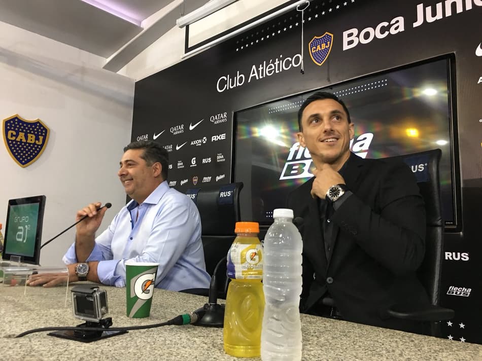 De olho no mercado, dirigente do Boca Juniors é flagrado em CT de gigante europeu