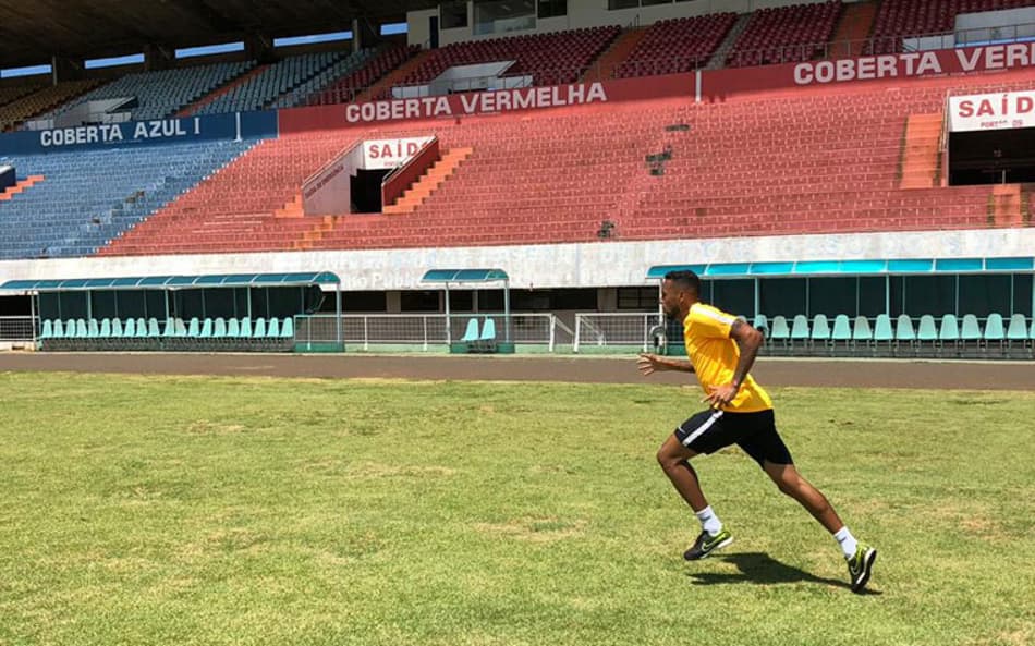 Gilson, exclusivo ao LANCE!: ‘Quero fazer história no Botafogo’
