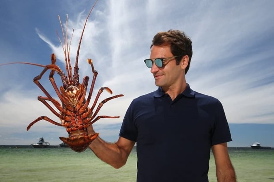 Federer passeia em Perth e se diz muito motivado