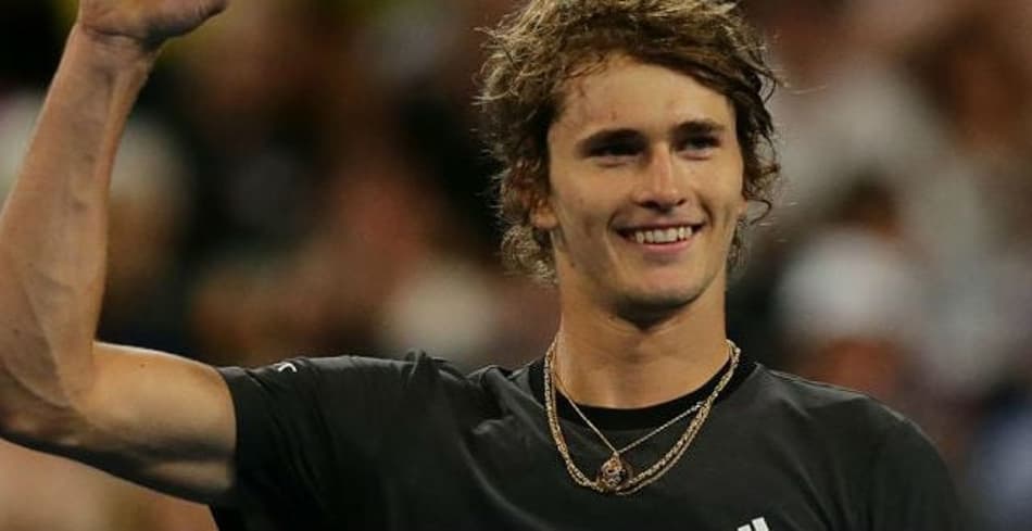 Às vésperas do Australian Open, Zverev sente desconforto no tornozelo