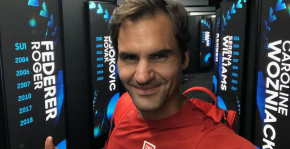 Federer desembarca em Melbourne para a disputa do Australian Open