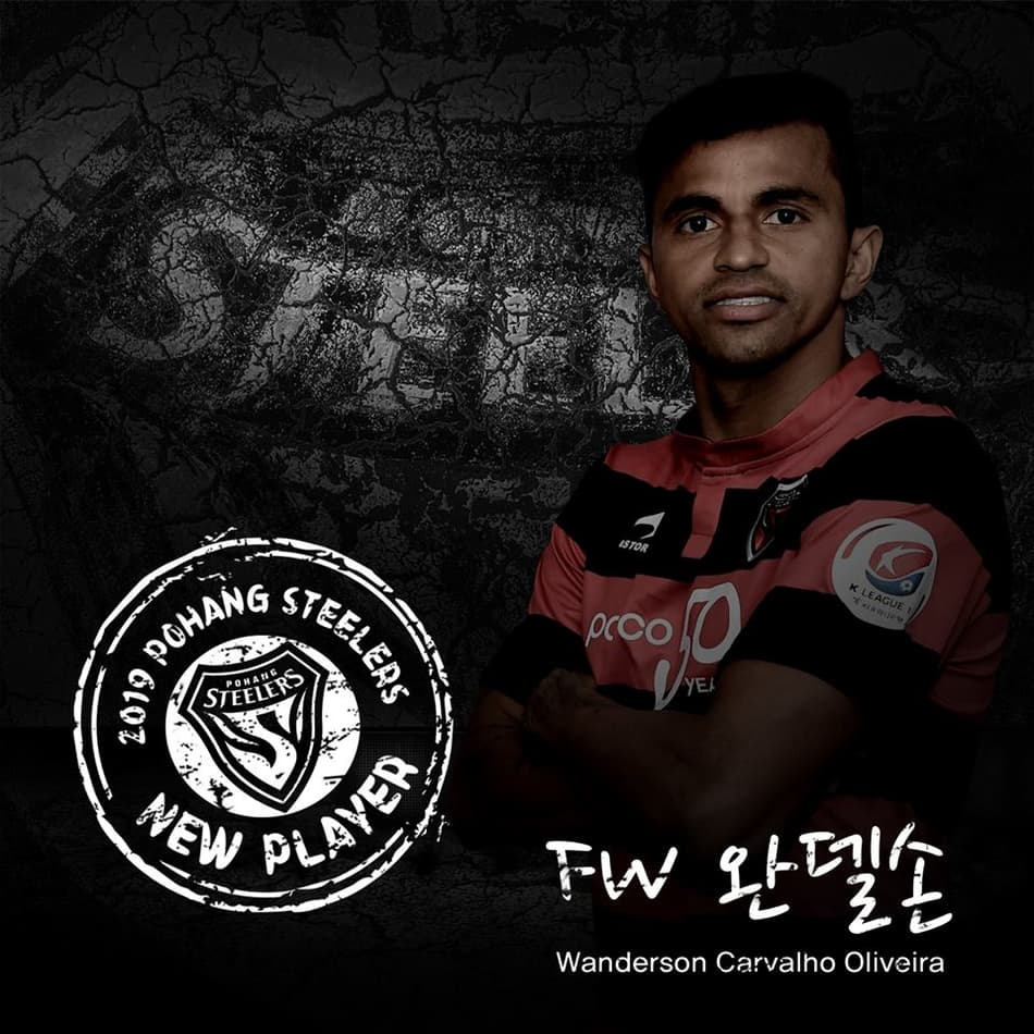 Meia-atacante Wanderson é oficializado no Pohang Steelers