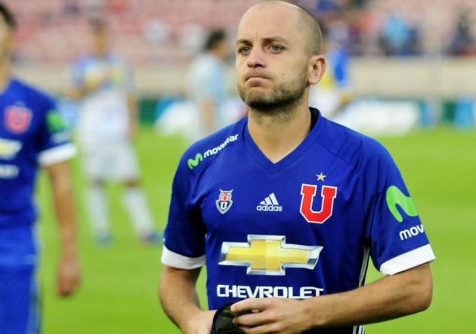 Contratado pelo Nacional-URU, Gustavo Lorenzetti se emociona em sua despedida da Universidad de Chile