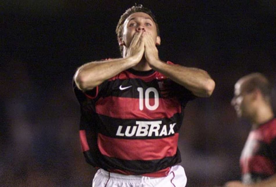 VÍDEO: Lembre gringos que vestiram a camisa 10 em clubes brasileiros