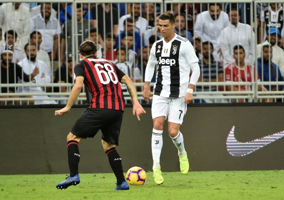 Em momentos distintos, Juventus e Milan se enfrentam no Italiano