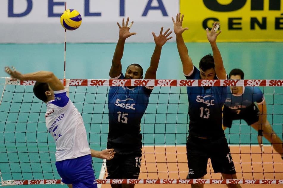 De virada, Minas vence Sesc-RJ e se garante na semifinal da Copa Brasil