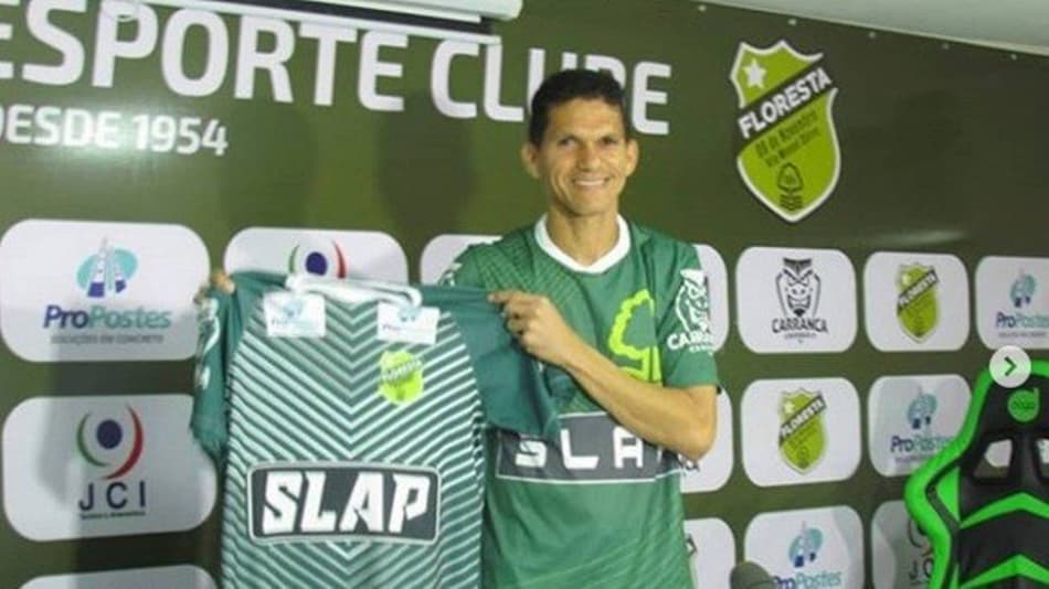 Magno Alves e mais quatro brasileiros aparecem na lista dos 25 maiores artilheiros em atividade no mundo