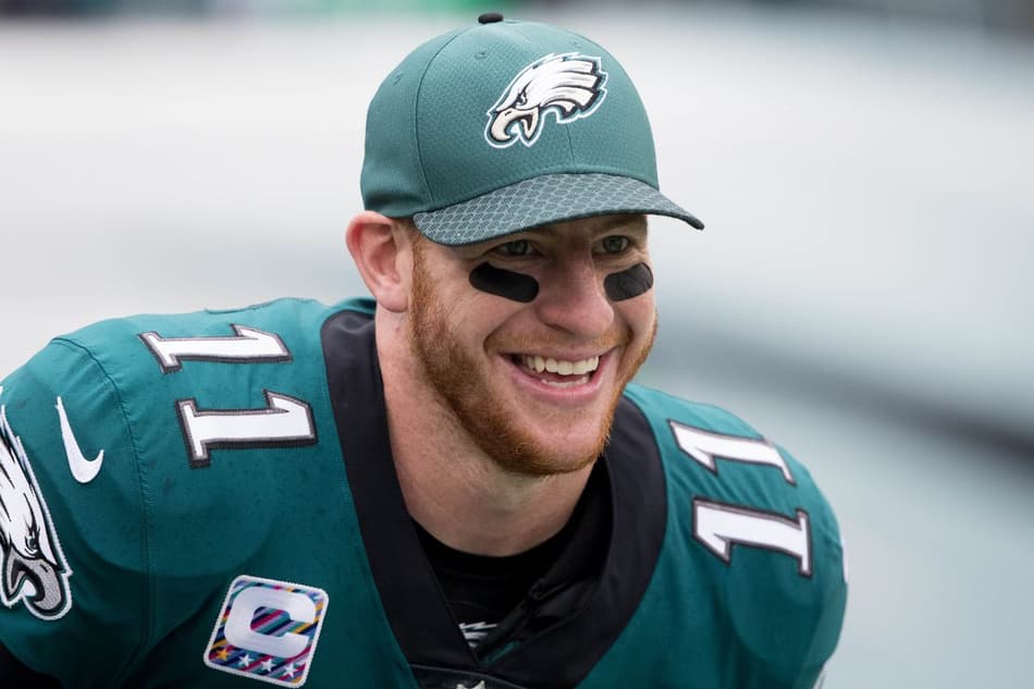 Atletas do Eagles defendem Carson Wentz após reportagem polêmica