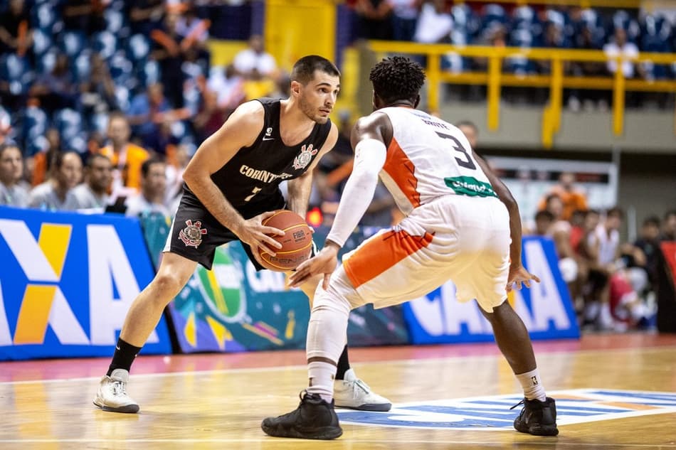 Corinthians x Basquete Cearense - NBB